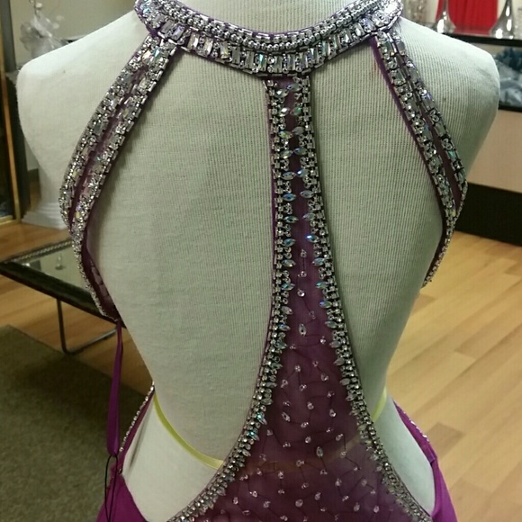 Prom dress - Picture 4 of 4